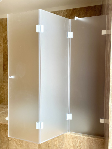 Душевая шторка на ванну складная