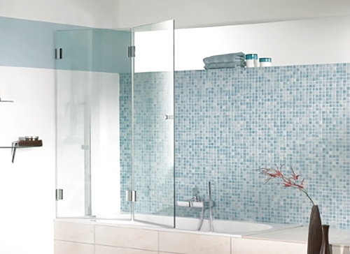 Душевая перегородка складная, две двери и добор