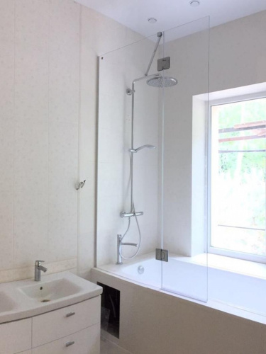 Шторка на ванну дверь-добор