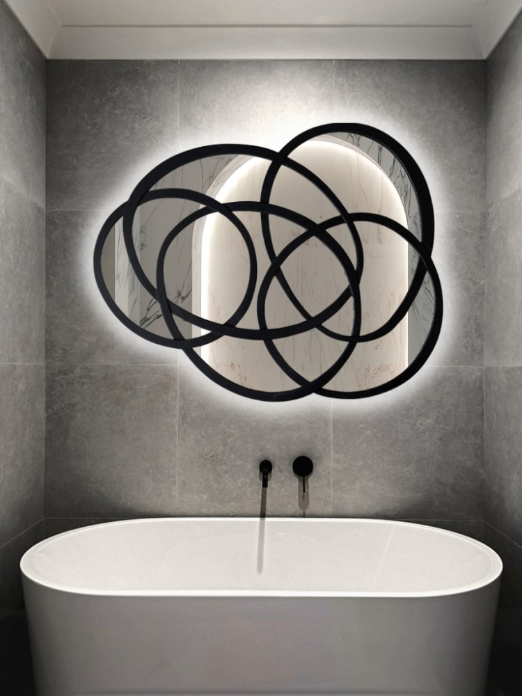 Зеркало Grand в раме с подсветкой