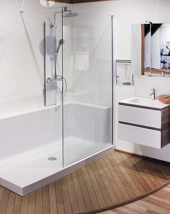 Шторка на ванну в профиле