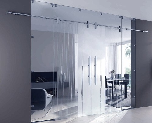 Дверь раздвижная с открытым треком