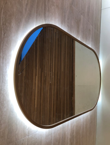 Зеркало Капсула в раме с подсветкой