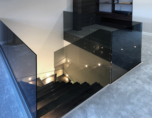 Ограждения балконов и террас на профиле без поручней