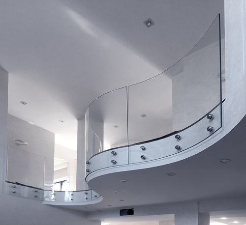 Ограждения балконов и террас на точках гнутое