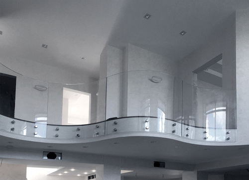 Ограждения балконов и террас на точках гнутое