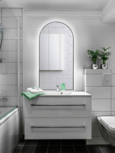 Зеркало Арка в раме с подсветкой