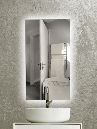 Зеркало прямоугольное с подсветкой