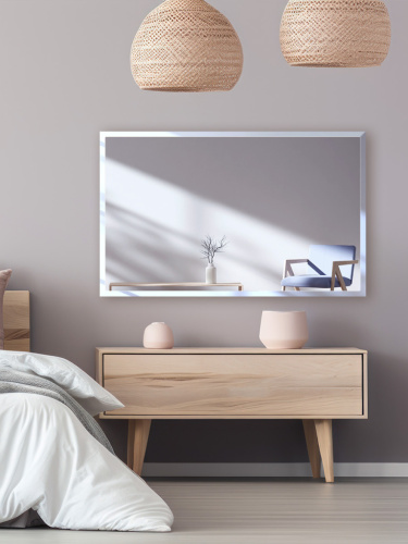 Зеркало прямоугольное с фацетом с подложкой